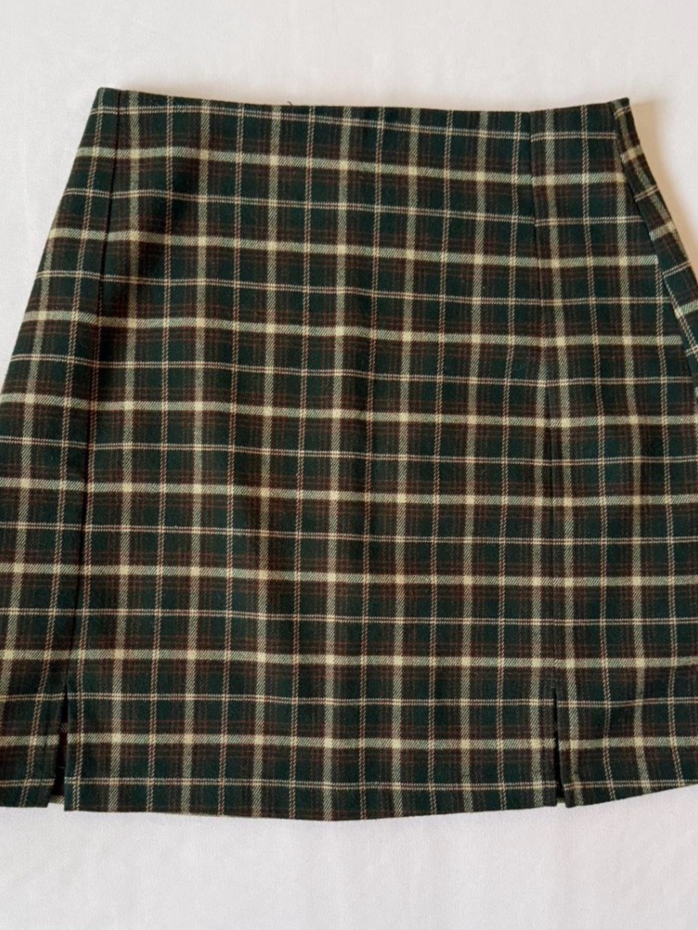 Brandy Melville Green and Cream Plaid Mini Skirt
